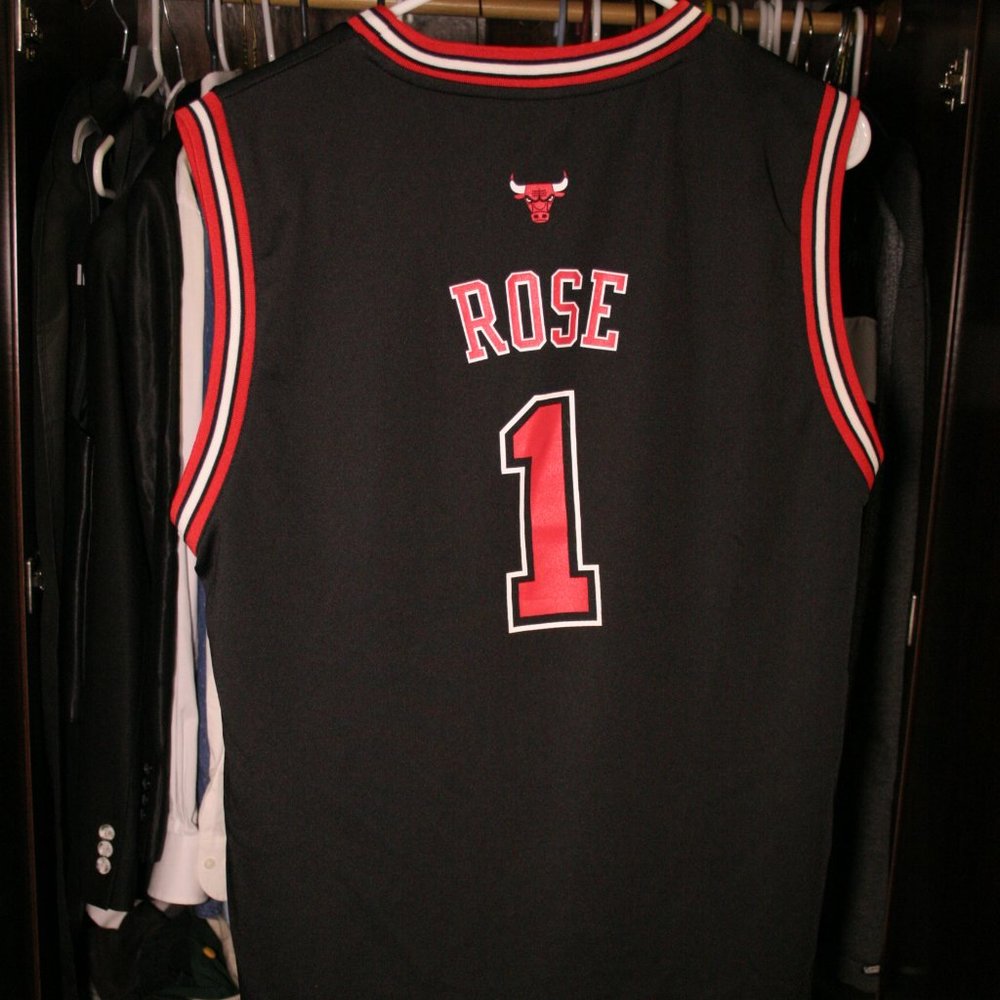 DERRICK ROSE CHICAGO BULLS JERSEY KIDS XL - ADIDAS